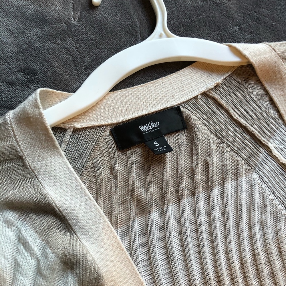 Sweater - Picture 2 of 2